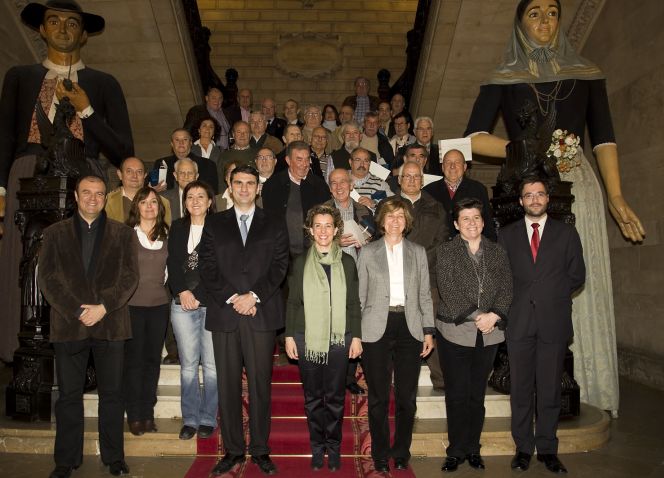 Acto de homenaje a las funcionarias y funcionarios jubilados a lo largo de en el año 2010