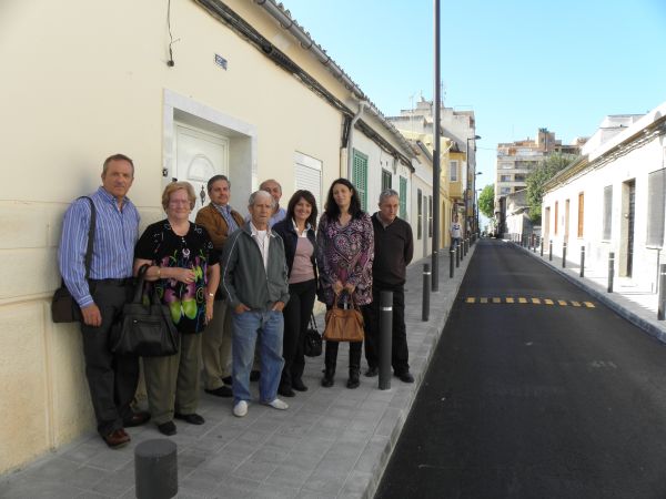 » L'Ajuntament remodela el carrer de Guasp del Coll d'en Rabassa