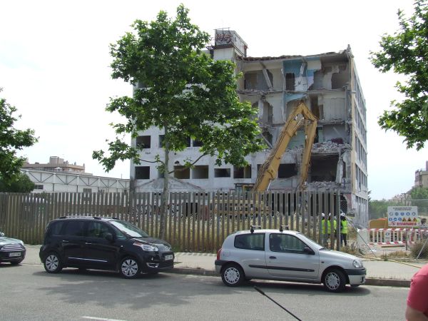 » S'inicien les tasques d'esbucament de l'edifici Flex