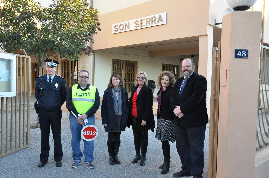 Cort posa en marxa la 'Patrulla Escolar Voluntària'