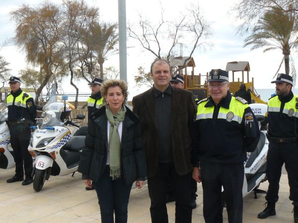 » La Policia Local presenta 32 nous vehicles