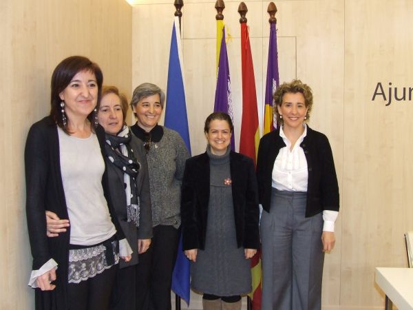 » Las Hermanas Oblatas ganan el Premio Emili Darder la Convivencia