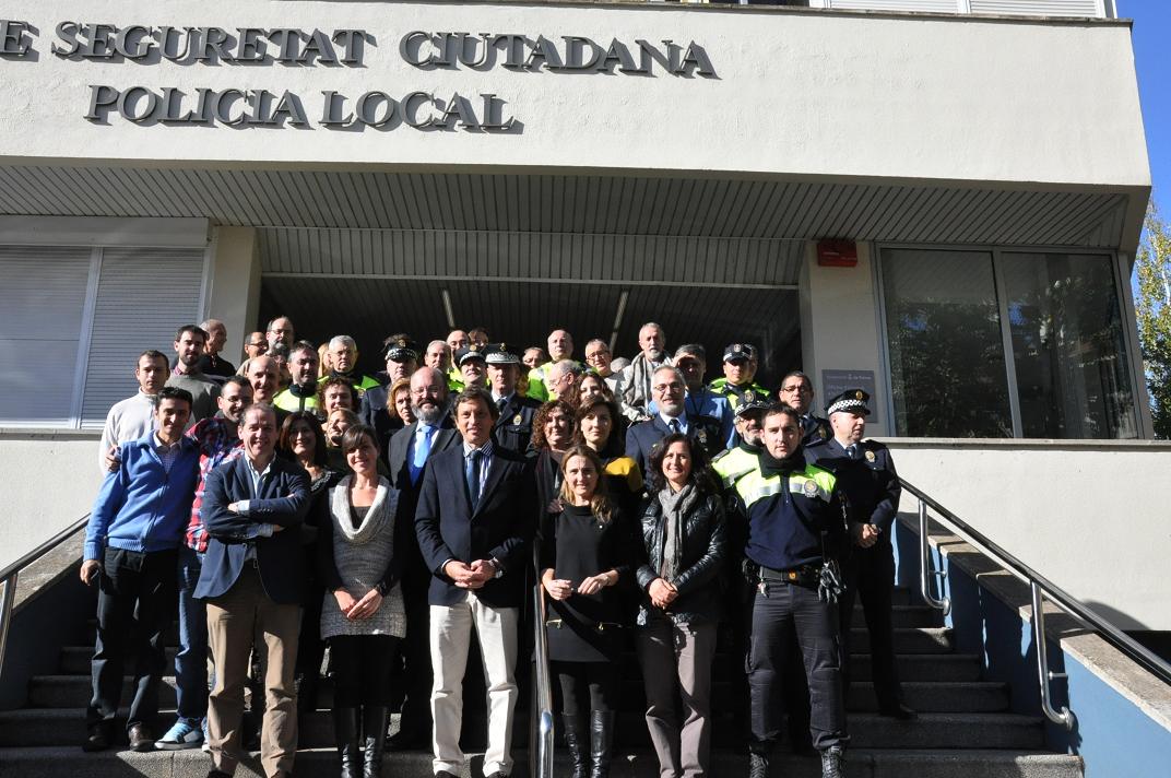 Mateo Isern felicita el Nadal a la Policia Local i a les empreses municipals, SMAP-EMOP, EMT i EFM